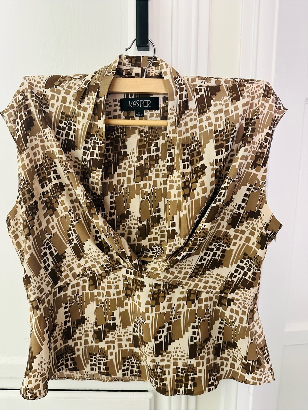 Kasper Brown & Cream Abstract Print V-Neck Camisole Size 14